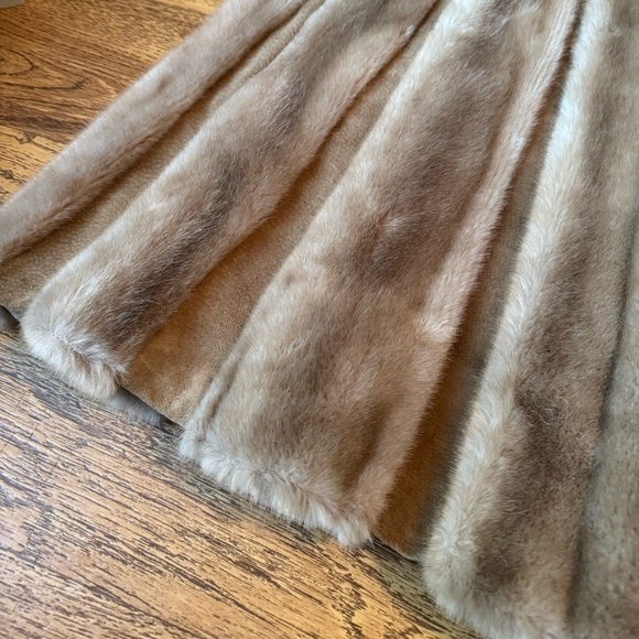 Vintage 1970s Lilli Ann Faux Fur Suede Jacket - Picture 4 of 14